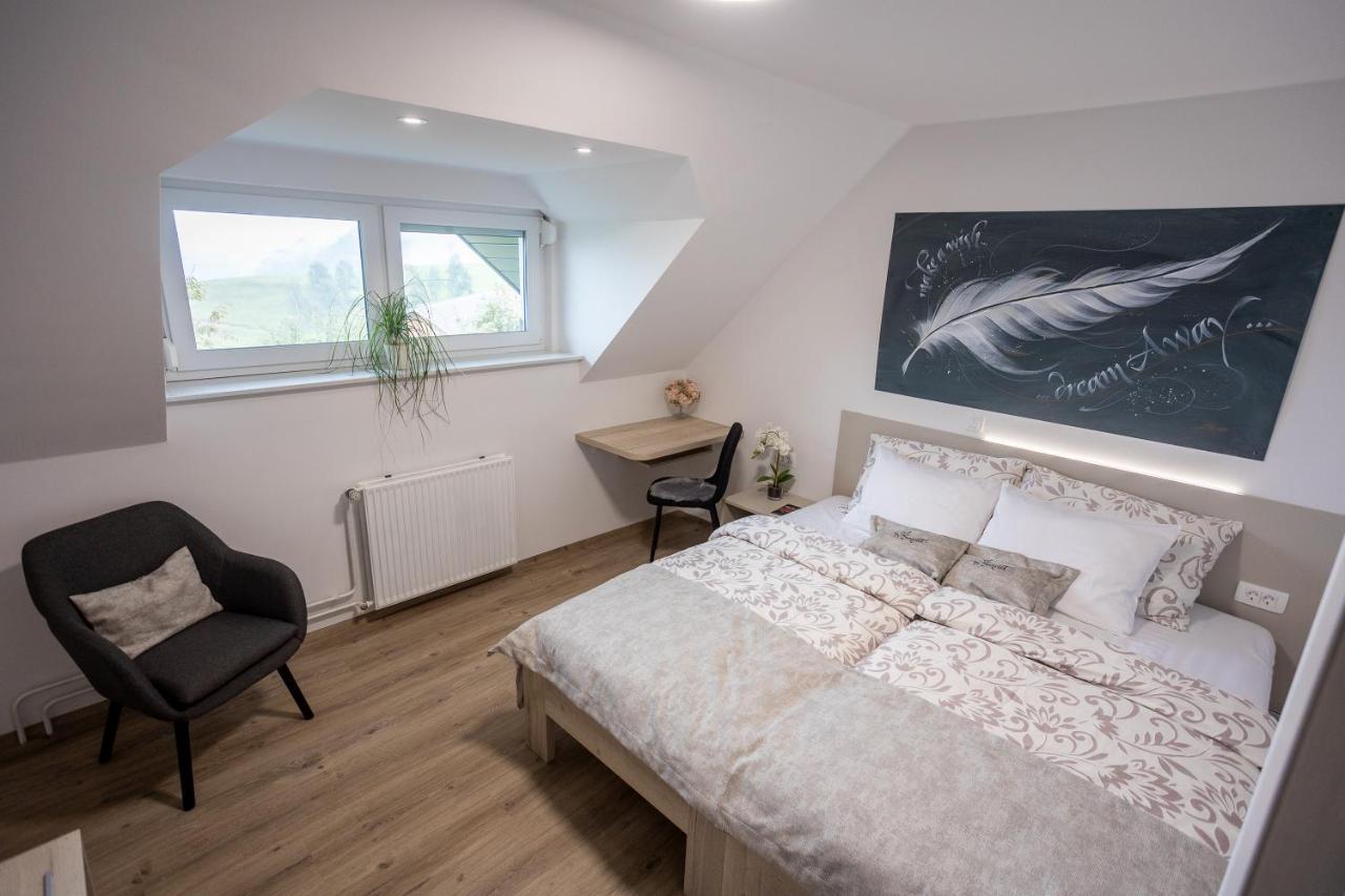 Apartmaji Pr Smolet Škofja Loka المظهر الخارجي الصورة
